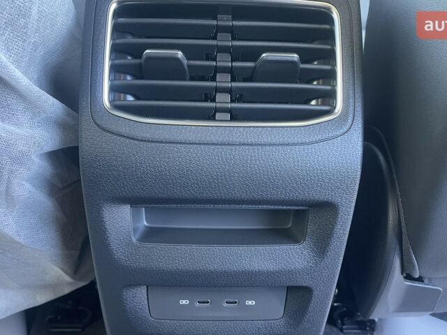 купить новое авто Фольксваген ID.4 Crozz 2024 года от официального дилера Максим Путрівка Фольксваген фото