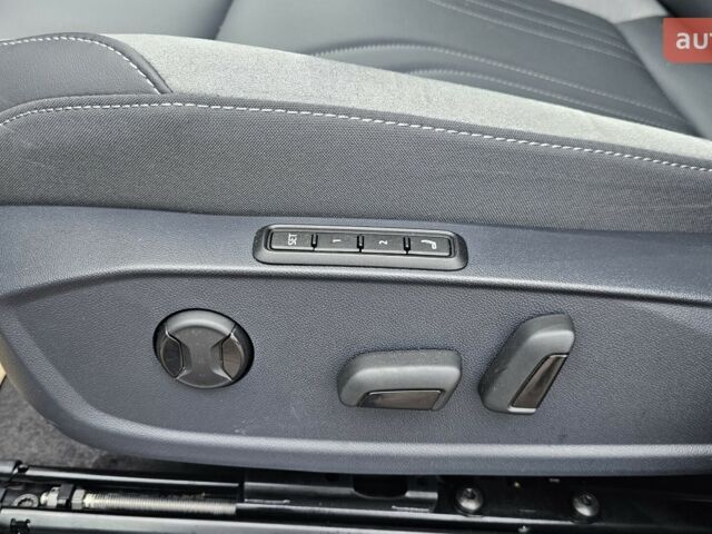 купити нове авто Фольксваген ID.4 Crozz 2024 року від офіційного дилера Максим Путрівка Фольксваген фото