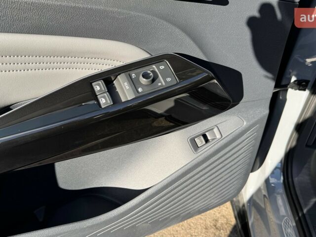 купить новое авто Фольксваген ID.4 Crozz 2024 года от официального дилера E-SKM ZOO Фольксваген фото