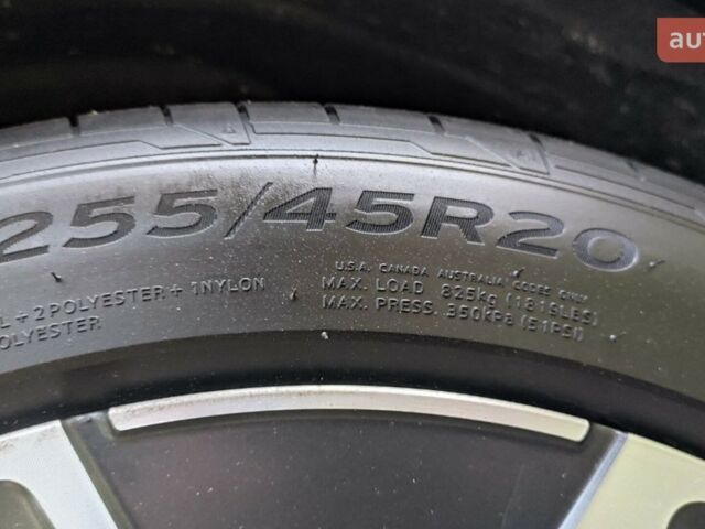 купить новое авто Фольксваген ID.4 Crozz 2024 года от официального дилера Едісон Авто Фольксваген фото