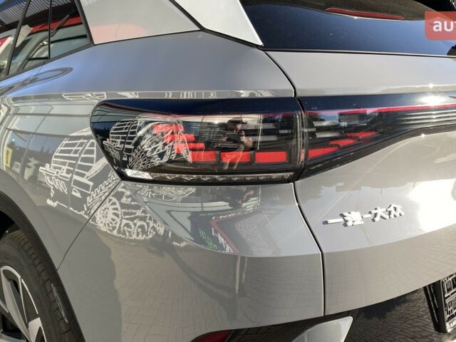 купить новое авто Фольксваген ID.4 Crozz 2024 года от официального дилера E-SKM Черкаси Фольксваген фото