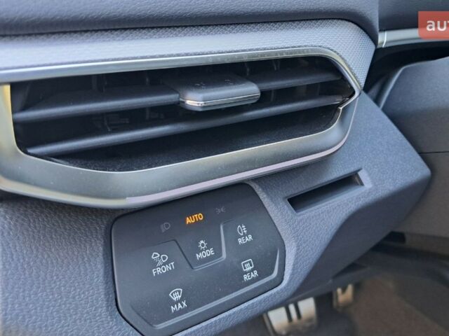 купить новое авто Фольксваген ID.4 Crozz 2024 года от официального дилера E-SKM Одеса Фольксваген фото