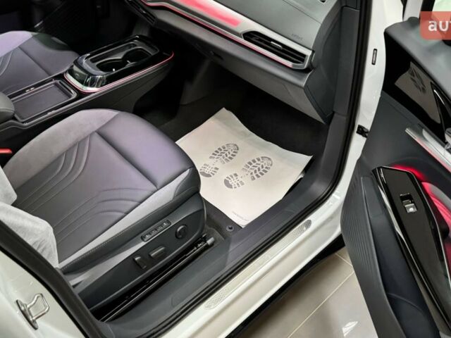 купить новое авто Фольксваген ID.4 Crozz 2025 года от официального дилера Mitsubishi Фольксваген фото