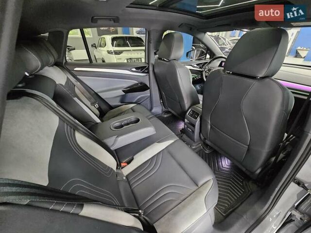 Серый Фольксваген ID.4 Crozz, объемом двигателя 0 л и пробегом 67 тыс. км за 24900 $, фото 22 на Automoto.ua