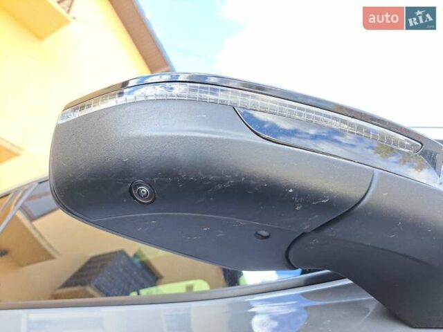 Серый Фольксваген ID.4 Crozz, объемом двигателя 0 л и пробегом 39 тыс. км за 23700 $, фото 25 на Automoto.ua