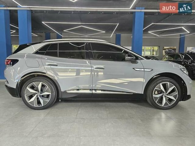 Серый Фольксваген ID.4 Crozz, объемом двигателя 0 л и пробегом 67 тыс. км за 24900 $, фото 7 на Automoto.ua