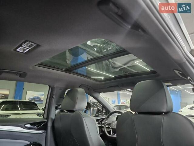 Серый Фольксваген ID.4 Crozz, объемом двигателя 0 л и пробегом 67 тыс. км за 24900 $, фото 25 на Automoto.ua