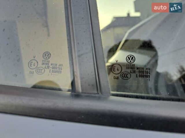 Серый Фольксваген ID.4 Crozz, объемом двигателя 0 л и пробегом 39 тыс. км за 23700 $, фото 15 на Automoto.ua