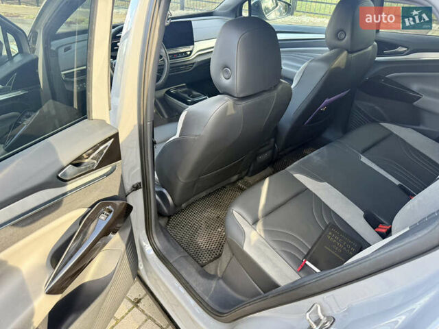 Сірий Фольксваген ID.4 Crozz, об'ємом двигуна 0 л та пробігом 39 тис. км за 23650 $, фото 11 на Automoto.ua