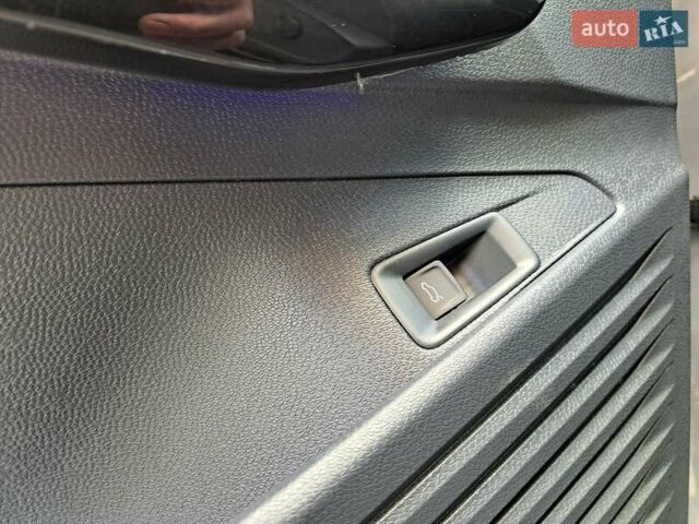 Серый Фольксваген ID.4 Crozz, объемом двигателя 0 л и пробегом 39 тыс. км за 23700 $, фото 23 на Automoto.ua