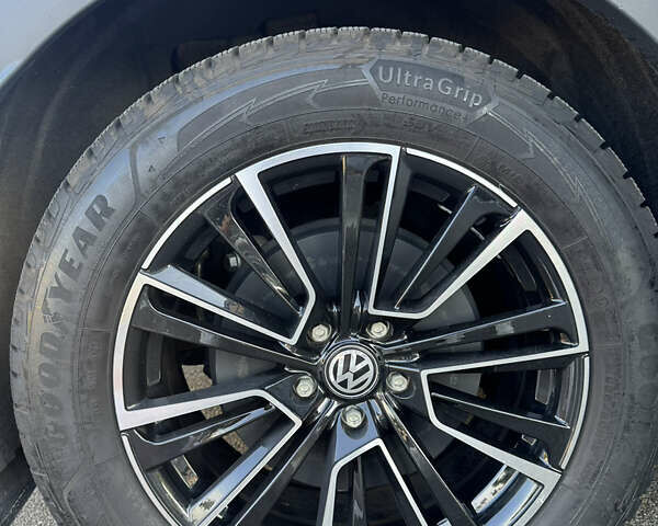 Сірий Фольксваген ID.4 Crozz, об'ємом двигуна 0 л та пробігом 40 тис. км за 24300 $, фото 4 на Automoto.ua