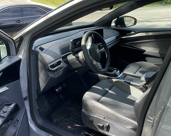 Серый Фольксваген ID.4 Crozz, объемом двигателя 0 л и пробегом 50 тыс. км за 25000 $, фото 8 на Automoto.ua