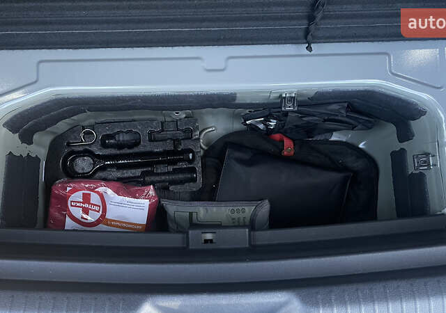 Сірий Фольксваген ID.4 Crozz, об'ємом двигуна 0 л та пробігом 7 тис. км за 29999 $, фото 36 на Automoto.ua