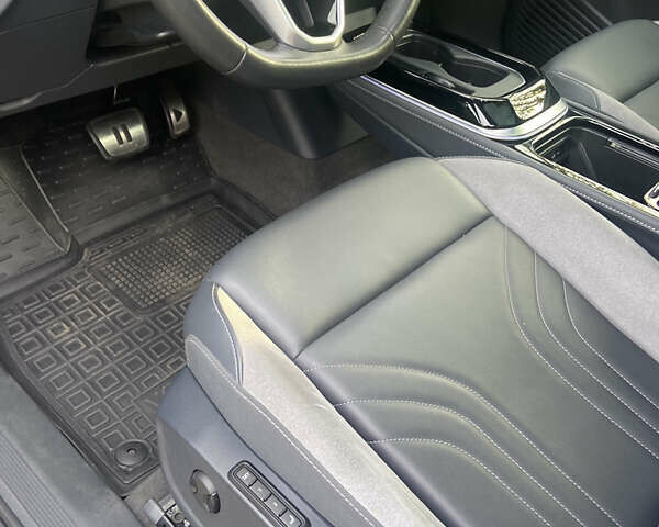 Серый Фольксваген ID.4 Crozz, объемом двигателя 0 л и пробегом 27 тыс. км за 26500 $, фото 11 на Automoto.ua