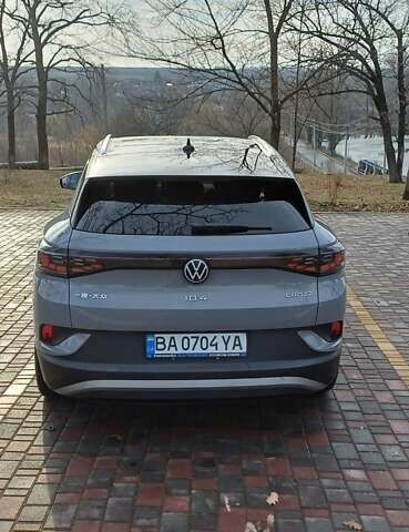 Серый Фольксваген ID.4 Crozz, объемом двигателя 0 л и пробегом 49 тыс. км за 27500 $, фото 2 на Automoto.ua