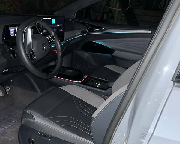 Серый Фольксваген ID.4 Crozz, объемом двигателя 0 л и пробегом 29 тыс. км за 28000 $, фото 19 на Automoto.ua