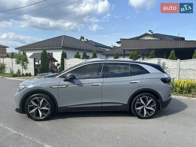 Сірий Фольксваген ID.4 Crozz, об'ємом двигуна 0 л та пробігом 124 тис. км за 23999 $, фото 3 на Automoto.ua