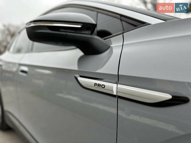 Серый Фольксваген ID.4 Crozz, объемом двигателя 0 л и пробегом 72 тыс. км за 23500 $, фото 17 на Automoto.ua