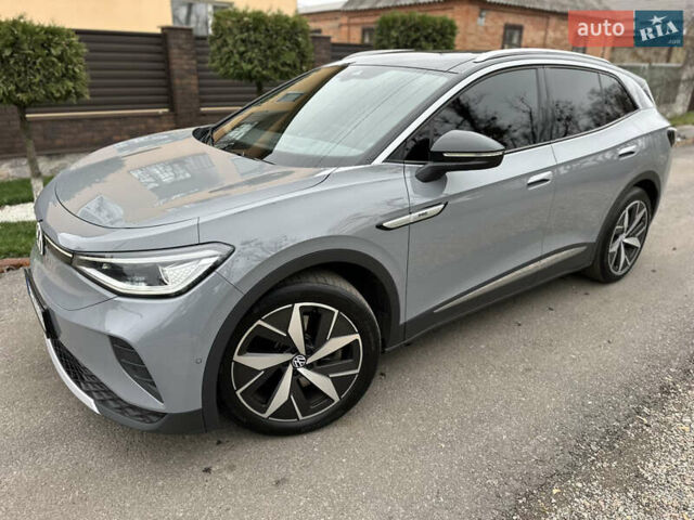 Серый Фольксваген ID.4 Crozz, объемом двигателя 0 л и пробегом 72 тыс. км за 23500 $, фото 2 на Automoto.ua
