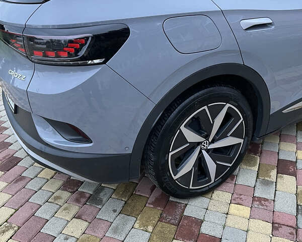 Серый Фольксваген ID.4 Crozz, объемом двигателя 0 л и пробегом 29 тыс. км за 28000 $, фото 3 на Automoto.ua