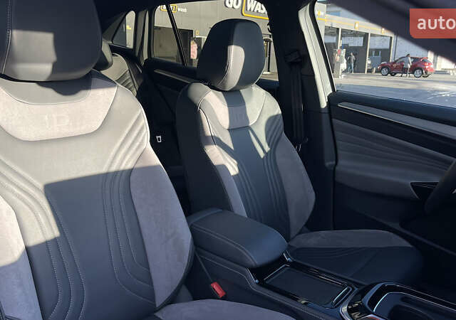 Сірий Фольксваген ID.4 Crozz, об'ємом двигуна 0 л та пробігом 7 тис. км за 29999 $, фото 84 на Automoto.ua