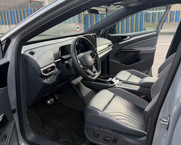 Серый Фольксваген ID.4 Crozz, объемом двигателя 0 л и пробегом 26 тыс. км за 26000 $, фото 7 на Automoto.ua