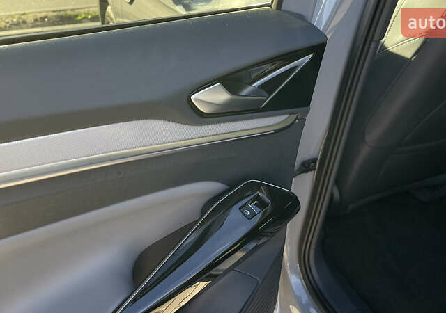 Сірий Фольксваген ID.4 Crozz, об'ємом двигуна 0 л та пробігом 7 тис. км за 29999 $, фото 45 на Automoto.ua