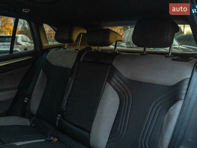 Серый Фольксваген ID.4 Crozz, объемом двигателя 0 л и пробегом 14 тыс. км за 27900 $, фото 39 на Automoto.ua