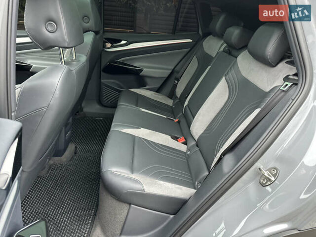 Серый Фольксваген ID.4 Crozz, объемом двигателя 0 л и пробегом 72 тыс. км за 23500 $, фото 30 на Automoto.ua