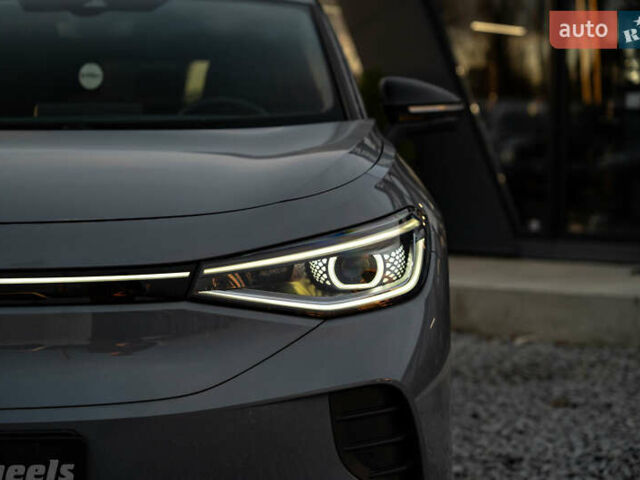 Серый Фольксваген ID.4 Crozz, объемом двигателя 0 л и пробегом 14 тыс. км за 27900 $, фото 12 на Automoto.ua