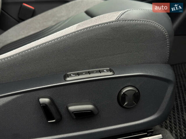 Серый Фольксваген ID.4 Crozz, объемом двигателя 0 л и пробегом 28 тыс. км за 26900 $, фото 19 на Automoto.ua