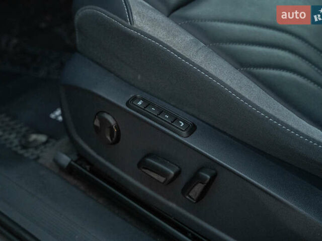 Серый Фольксваген ID.4 Crozz, объемом двигателя 0 л и пробегом 14 тыс. км за 27900 $, фото 20 на Automoto.ua