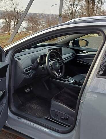 Серый Фольксваген ID.4 Crozz, объемом двигателя 0 л и пробегом 49 тыс. км за 27500 $, фото 6 на Automoto.ua