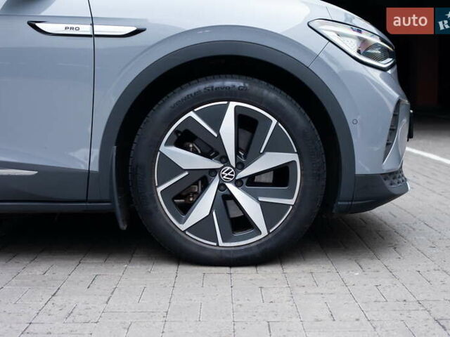 Сірий Фольксваген ID.4 Crozz, об'ємом двигуна 0 л та пробігом 27 тис. км за 25700 $, фото 5 на Automoto.ua