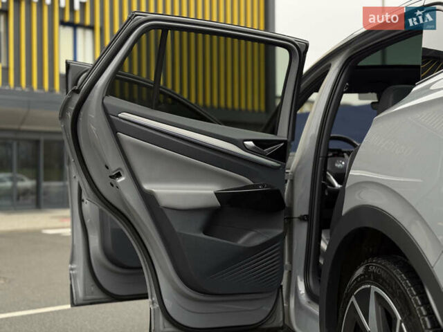 Серый Фольксваген ID.4 Crozz, объемом двигателя 0 л и пробегом 66 тыс. км за 24800 $, фото 17 на Automoto.ua