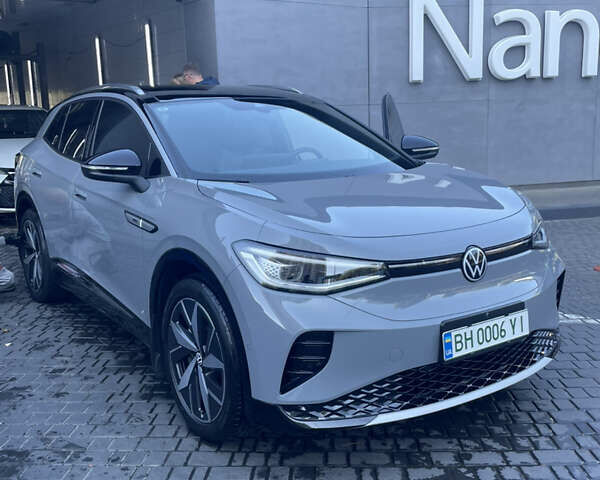 Сірий Фольксваген ID.4 Crozz, об'ємом двигуна 0 л та пробігом 27 тис. км за 29000 $, фото 3 на Automoto.ua