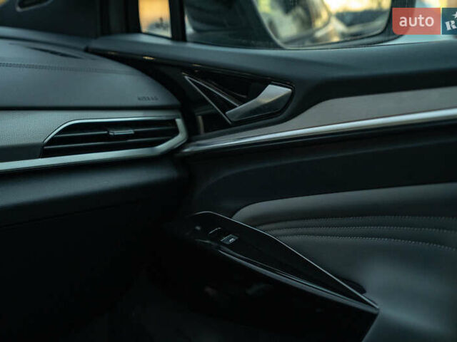 Серый Фольксваген ID.4 Crozz, объемом двигателя 0 л и пробегом 14 тыс. км за 27900 $, фото 35 на Automoto.ua