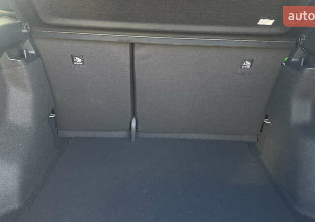 Сірий Фольксваген ID.4 Crozz, об'ємом двигуна 0 л та пробігом 7 тис. км за 29999 $, фото 34 на Automoto.ua