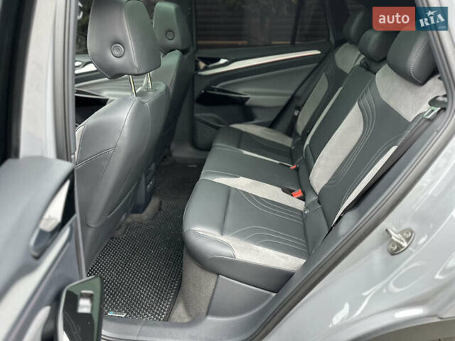 Серый Фольксваген ID.4 Crozz, объемом двигателя 0 л и пробегом 72 тыс. км за 23500 $, фото 29 на Automoto.ua