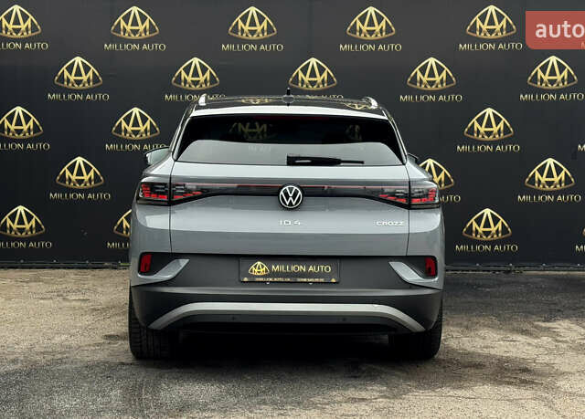 Серый Фольксваген ID.4 Crozz, объемом двигателя 0 л и пробегом 28 тыс. км за 26900 $, фото 4 на Automoto.ua