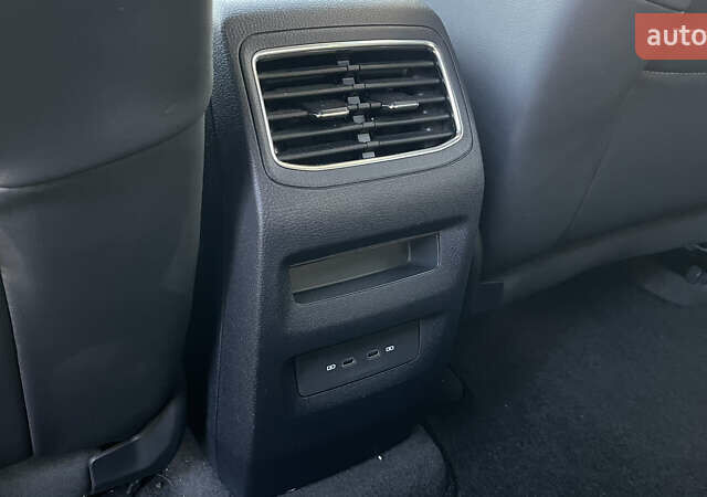 Сірий Фольксваген ID.4 Crozz, об'ємом двигуна 0 л та пробігом 7 тис. км за 29999 $, фото 49 на Automoto.ua