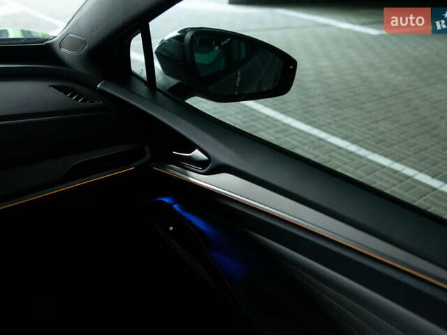 Сірий Фольксваген ID.4 Crozz, об'ємом двигуна 0 л та пробігом 27 тис. км за 25700 $, фото 29 на Automoto.ua