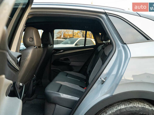 Серый Фольксваген ID.4 Crozz, объемом двигателя 0 л и пробегом 14 тыс. км за 27900 $, фото 38 на Automoto.ua