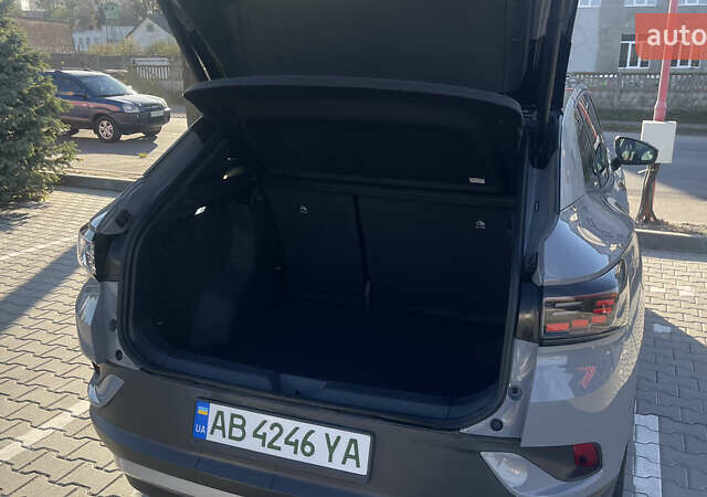 Сірий Фольксваген ID.4 Crozz, об'ємом двигуна 0 л та пробігом 7 тис. км за 29999 $, фото 32 на Automoto.ua