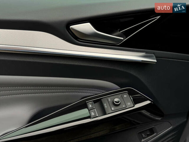 Серый Фольксваген ID.4 Crozz, объемом двигателя 0 л и пробегом 28 тыс. км за 26900 $, фото 16 на Automoto.ua