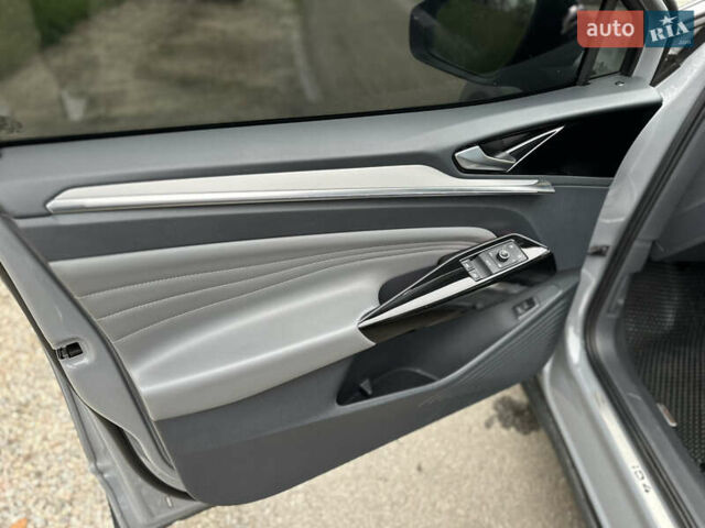 Серый Фольксваген ID.4 Crozz, объемом двигателя 0 л и пробегом 72 тыс. км за 23500 $, фото 38 на Automoto.ua