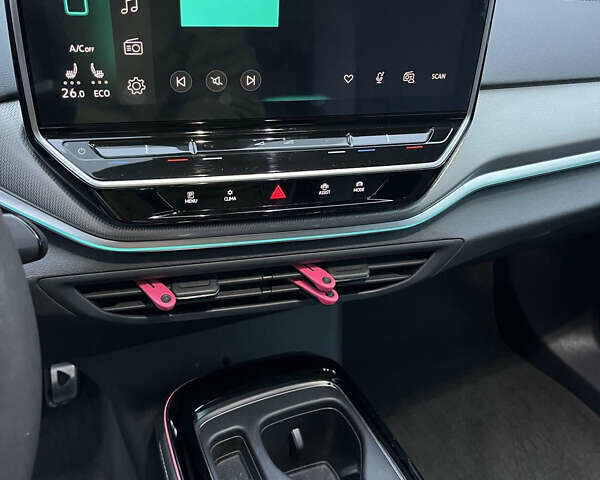 Серый Фольксваген ID.4 Crozz, объемом двигателя 0 л и пробегом 29 тыс. км за 28000 $, фото 14 на Automoto.ua