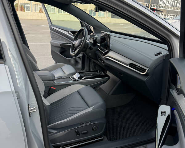 Серый Фольксваген ID.4 Crozz, объемом двигателя 0 л и пробегом 26 тыс. км за 26000 $, фото 8 на Automoto.ua