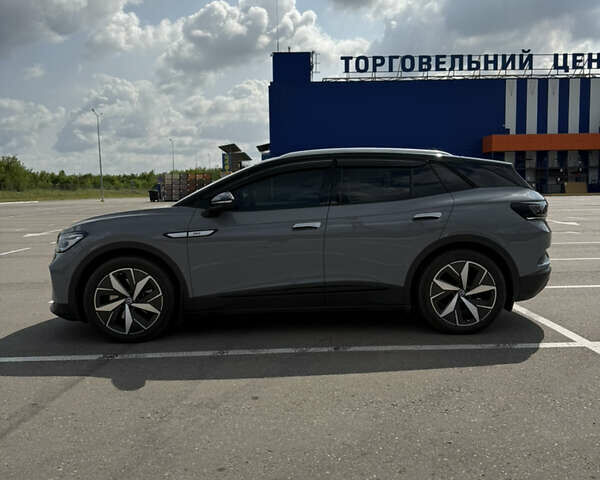 Серый Фольксваген ID.4 Crozz, объемом двигателя 0 л и пробегом 29 тыс. км за 25800 $, фото 3 на Automoto.ua