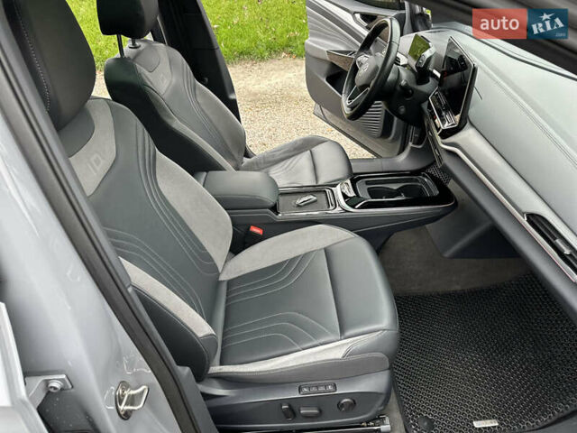 Серый Фольксваген ID.4 Crozz, объемом двигателя 0 л и пробегом 72 тыс. км за 23500 $, фото 31 на Automoto.ua